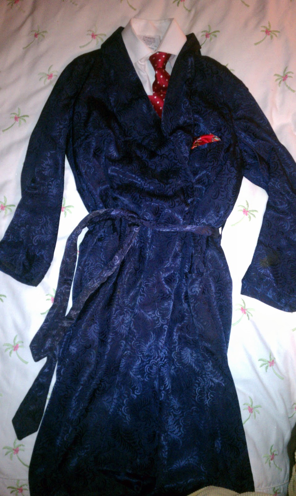 Boxing The Compass Men's Dressing Gown