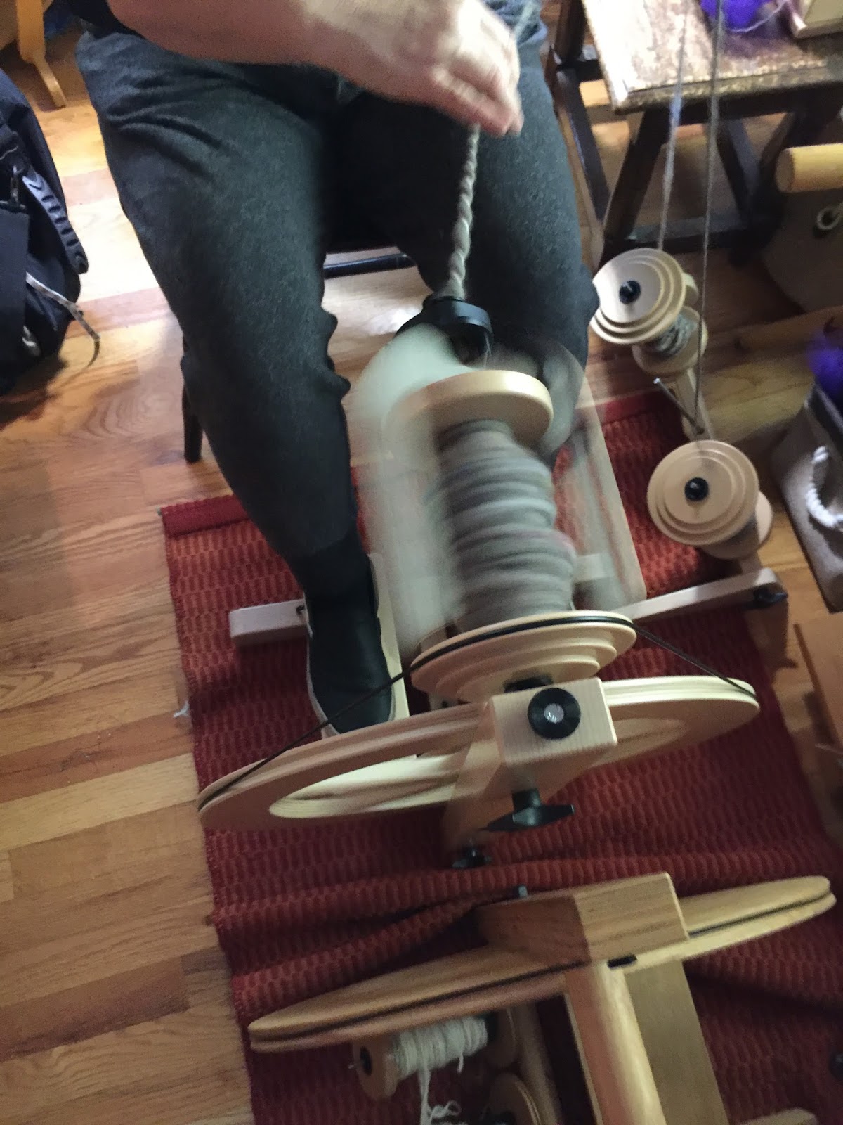 CENTERING WITH FIBER Learning to spin my own yarn classes