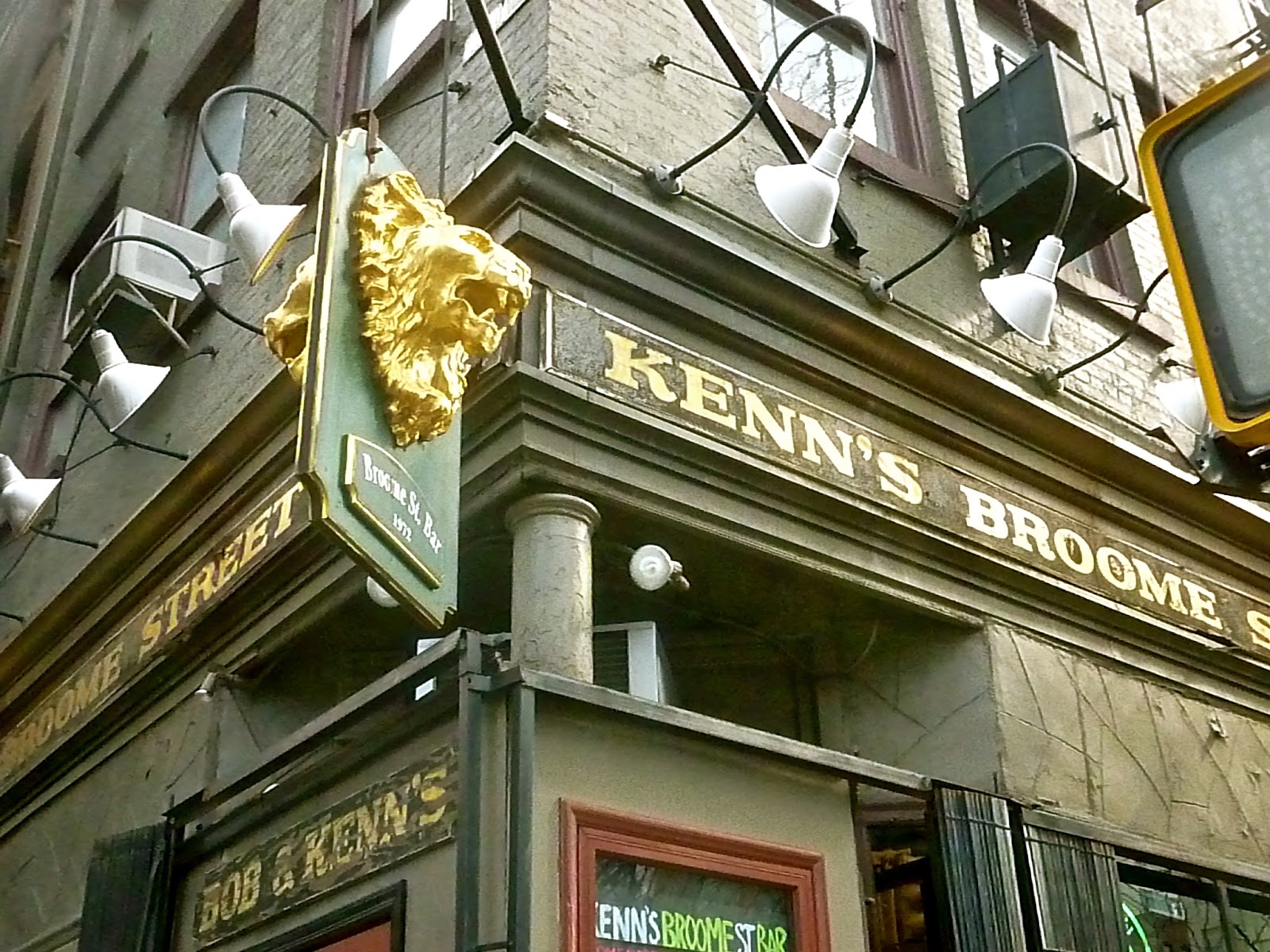 Jeremiah's Vanishing New York Broome Street Bar to Close