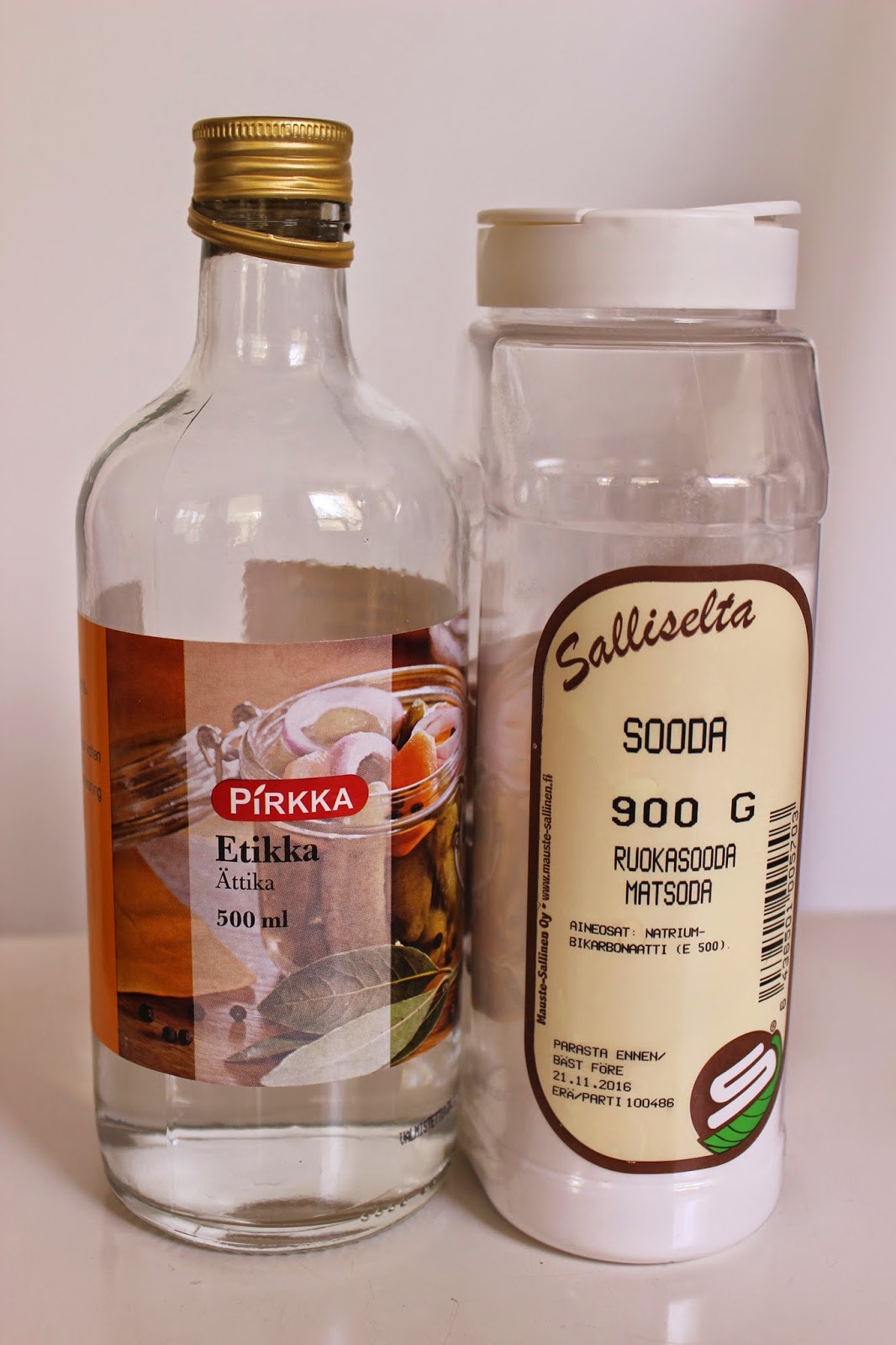 Ruokasooda Ja Etikka Testasimme 5 Tapaa Kayttaa Ruokasoodaa