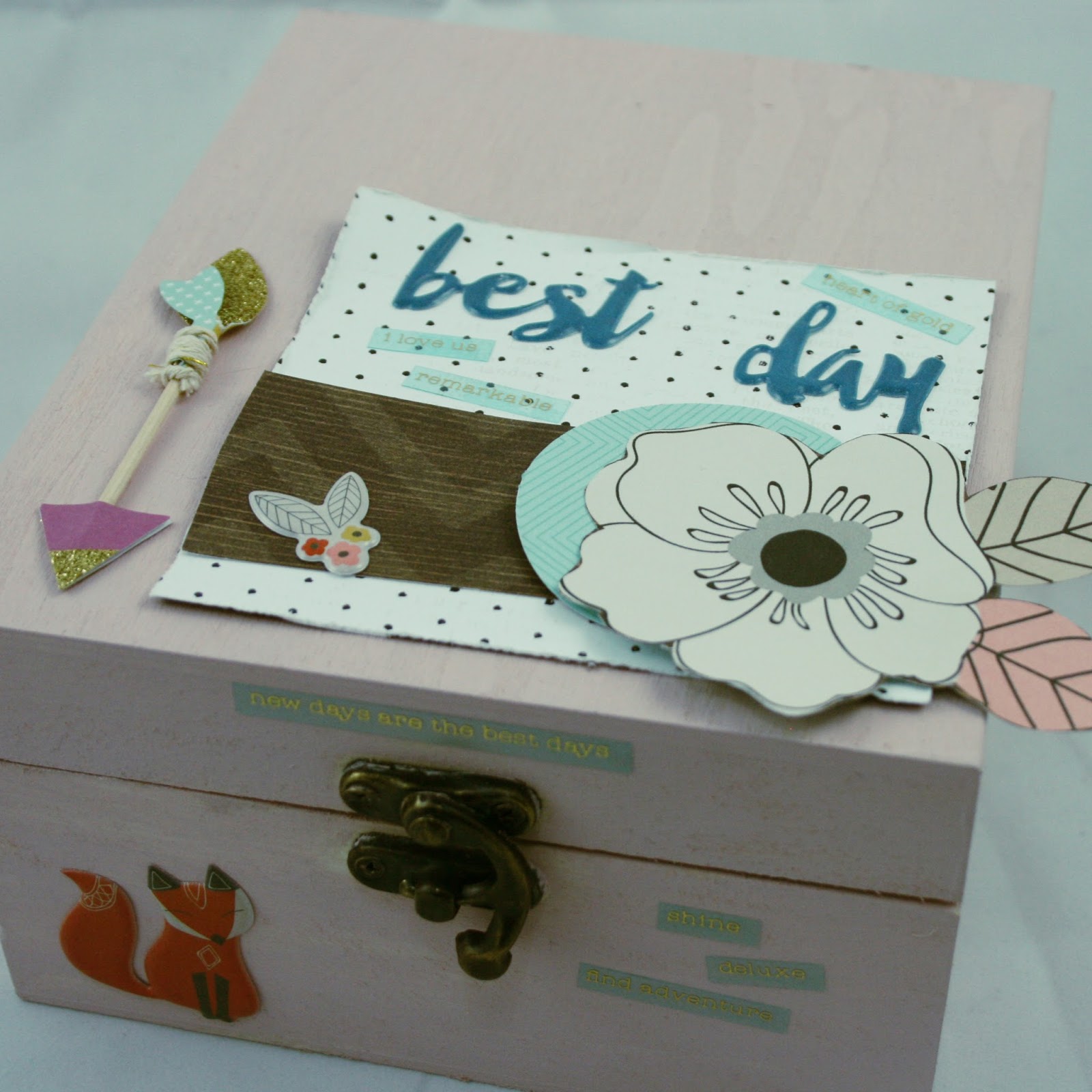 Isa's Mix: Mini álbum en caja de madera!