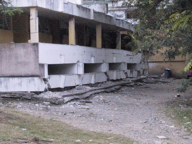 UN DIA COMO HOYTerremoto de Puerto Plata de 2003