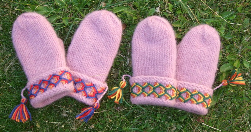 Lovikkavotter Med Fletter Bilde