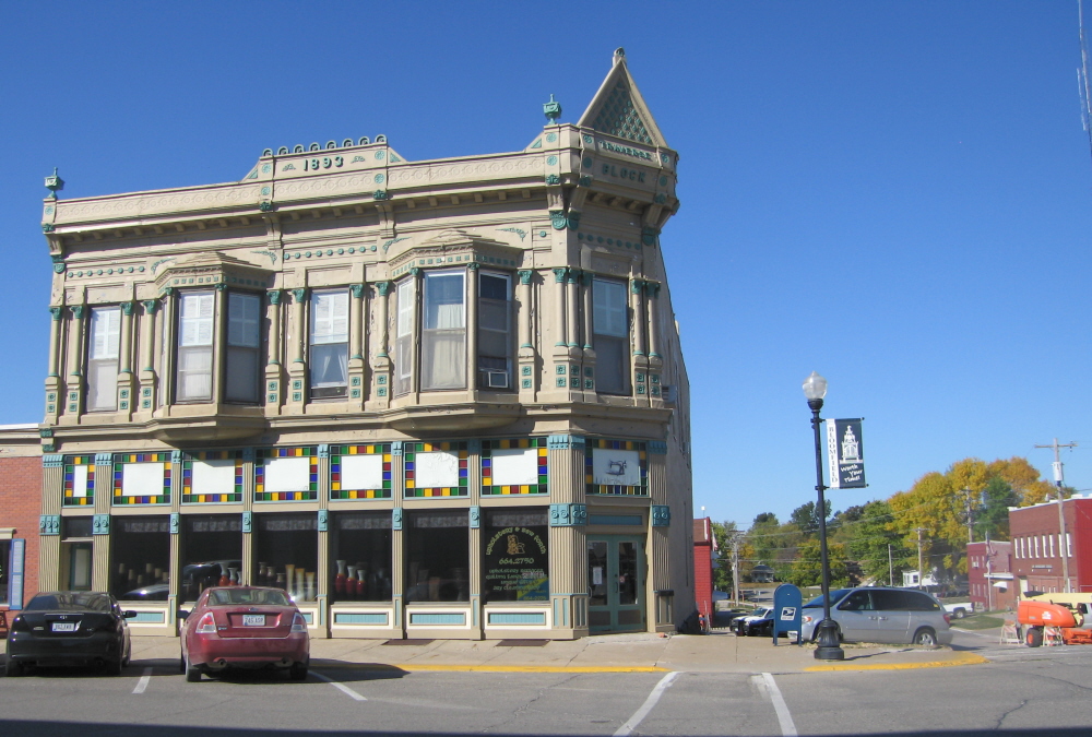 The Lucas Countyan Bloomfield in bloom