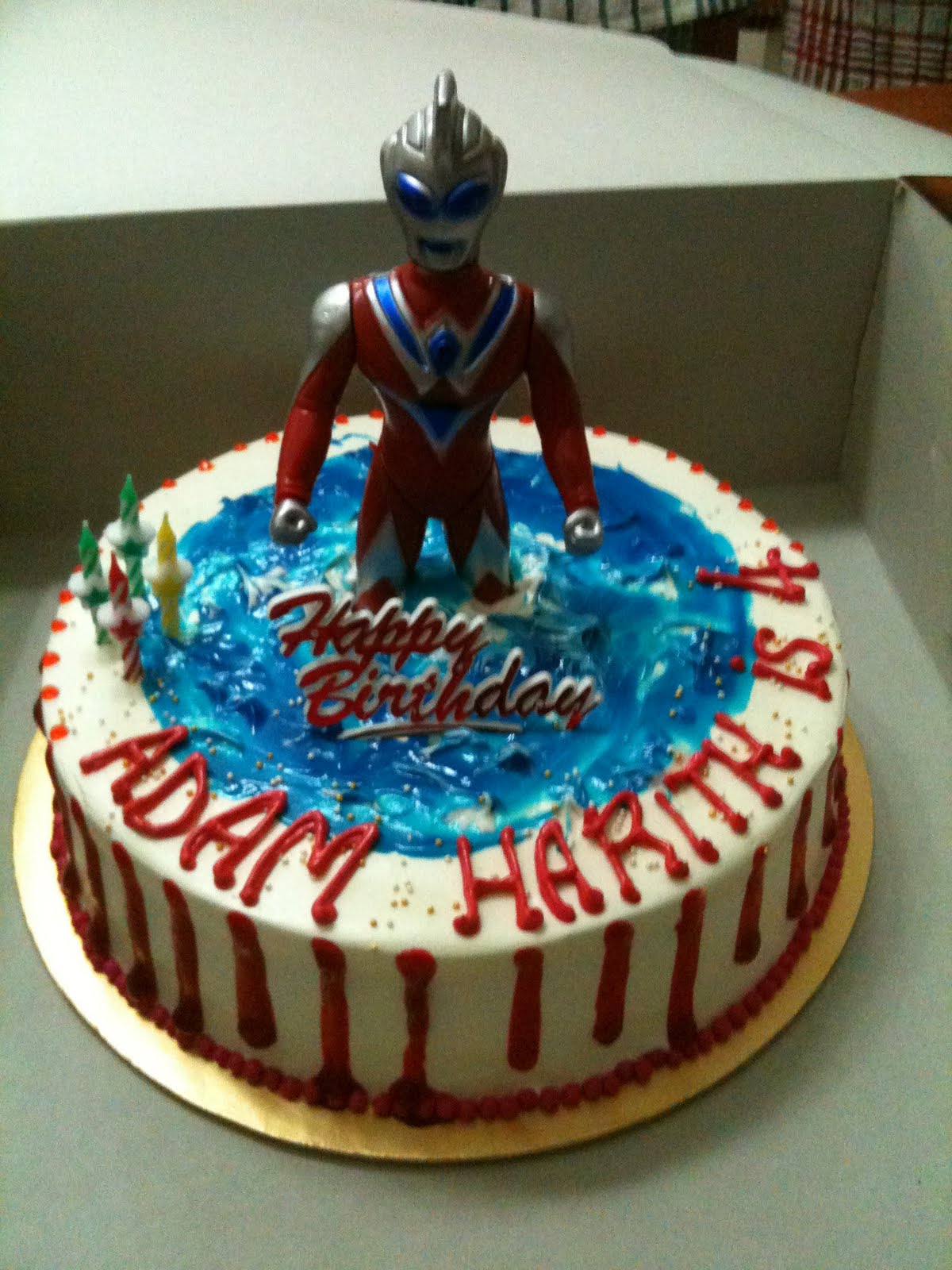 MamaBisya Cake House: Ultraman Birthday Cake
