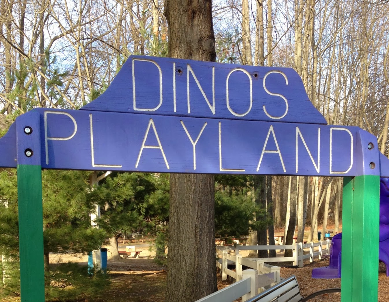 DAILY VACATIONER: Dino Week Jr: Dino's Playland