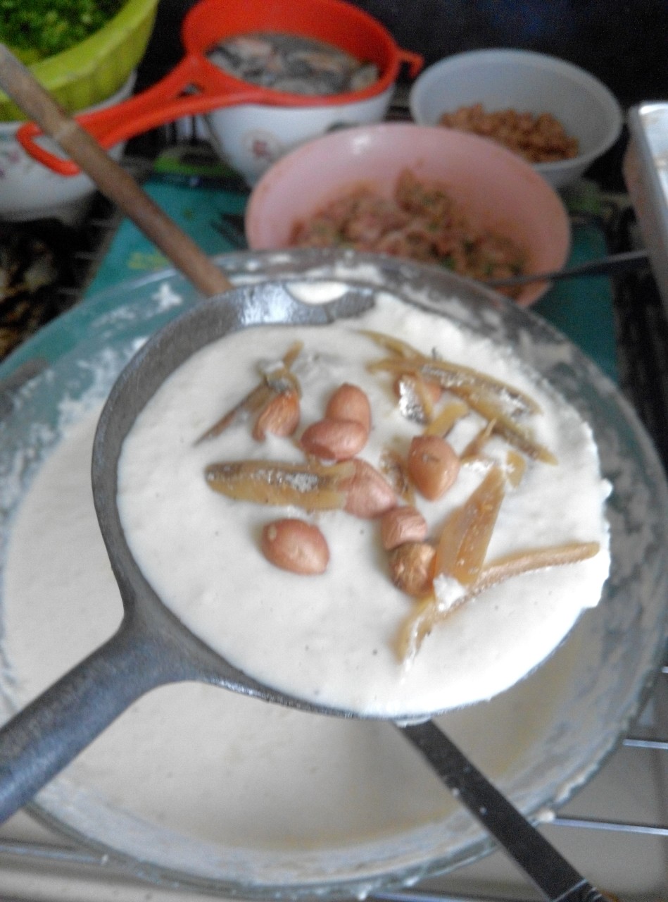 Cooking with Lu Fried Oyster Cake