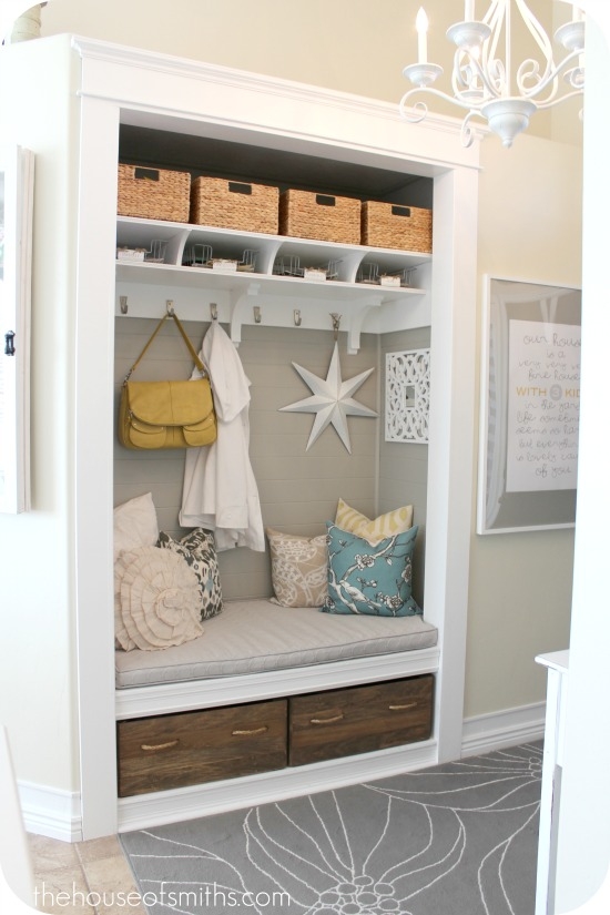 d i y d e s i g n ClosetToNook Conversion with Custom Shelf