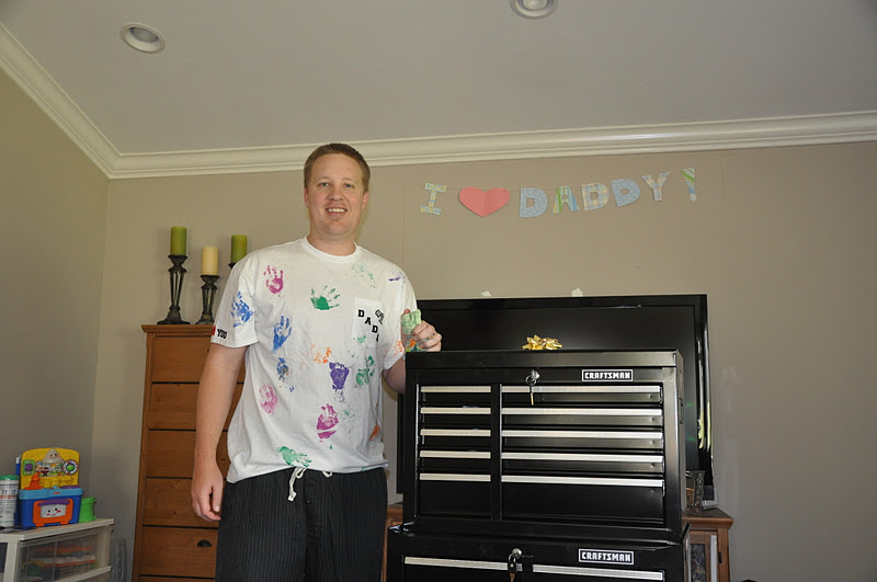 a little about A LOT: Father's Day decorations
