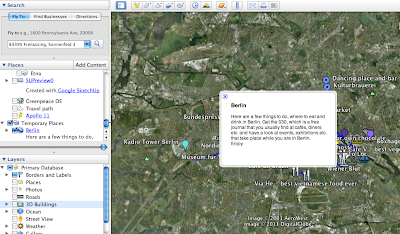 Ein Screenshot zeigt die Karte und den Hinweis zu Berlin in Google Earth.