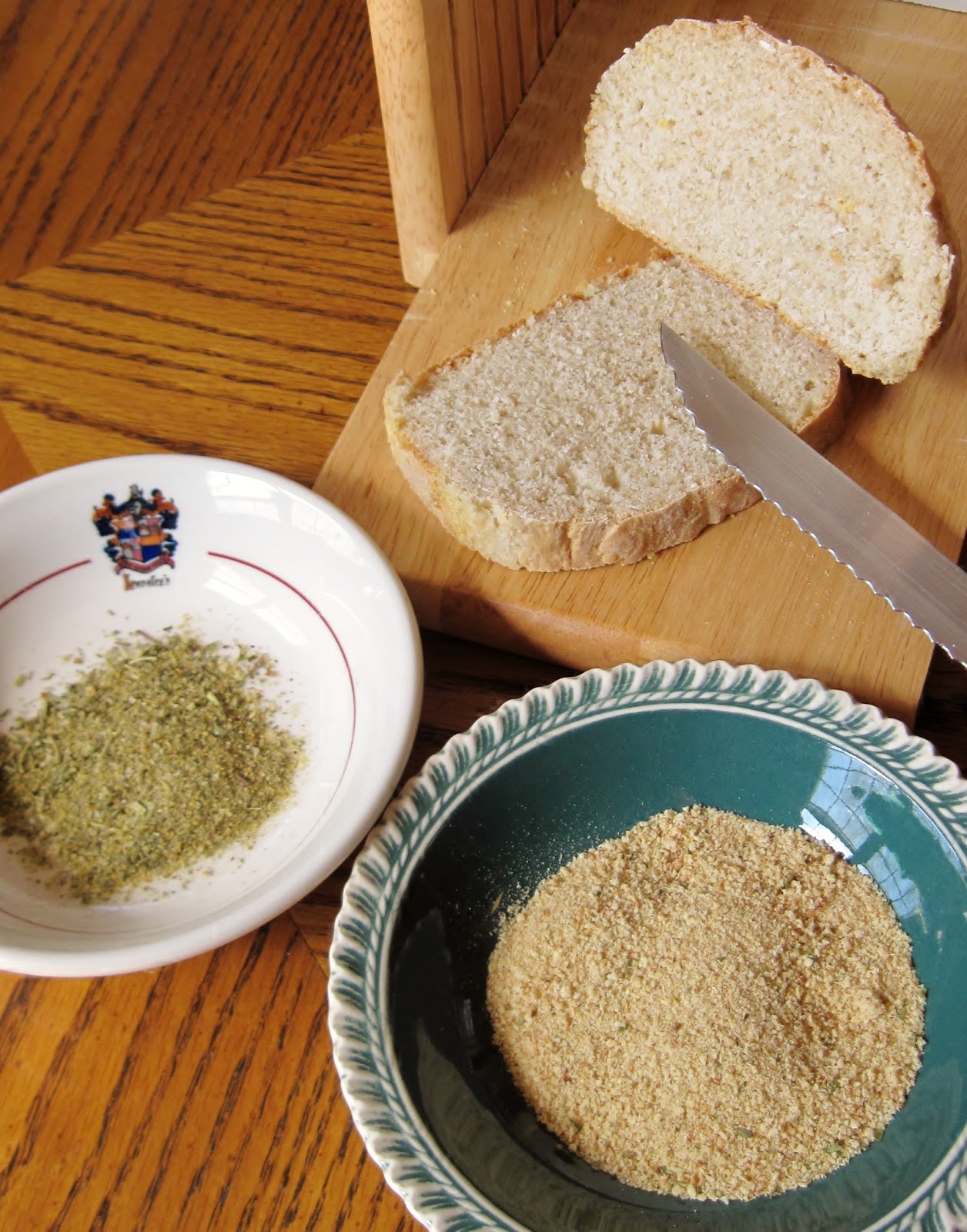 Carolina Sauce Company How to Make Bread Crumbs (Soft, Fine Dry, or