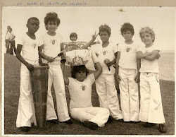 Exibição de Capoeira Regional e Maculelê, no Dia Nacional do Folclore (1972).