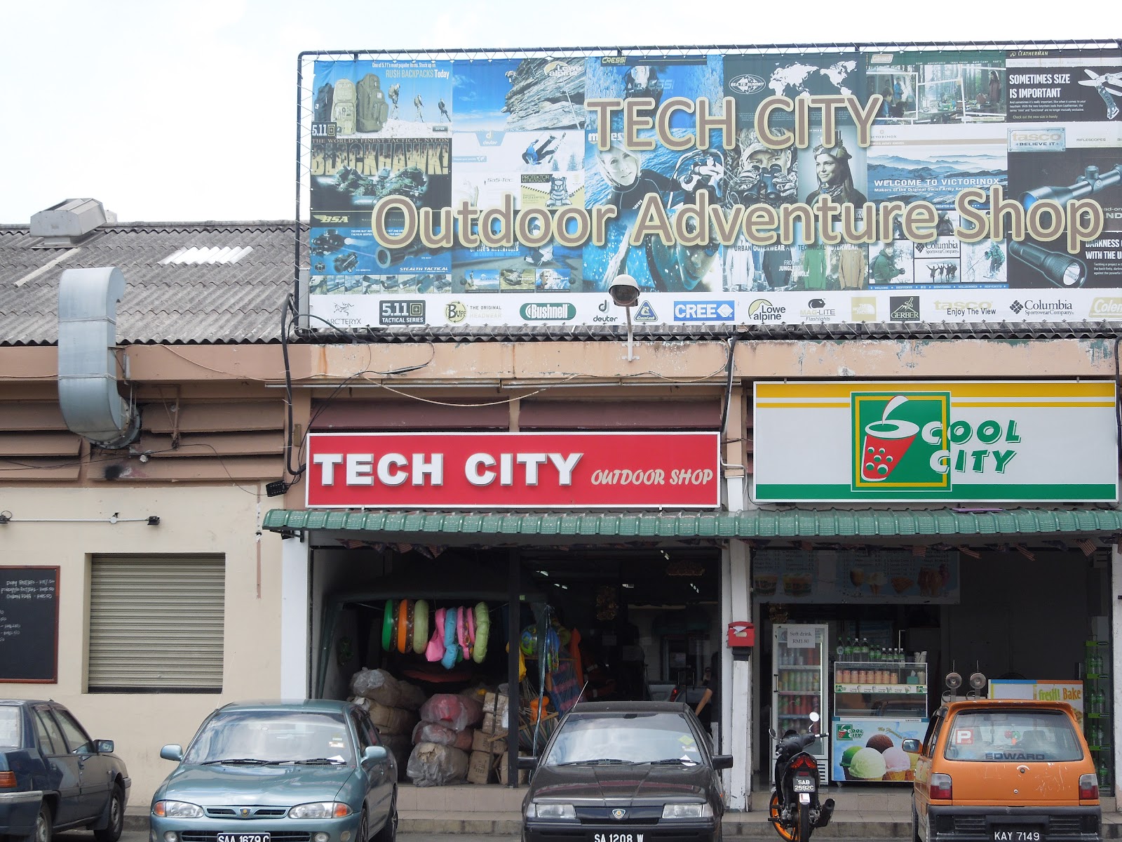 Souvenir Shopping, Kota Kinabalu, Sabah (Day 6) Hopping Clouds