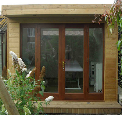 Shedworking: Beauty therapy in a garden office