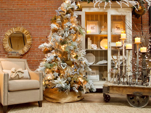 10 Christmas Color Schemes - Christmas Decoration Ideas