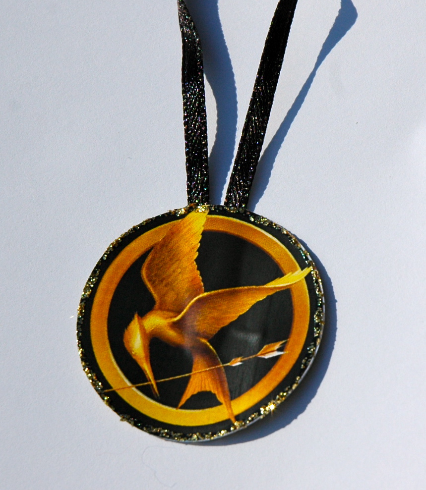 Hunger Games Lessons: Hunger Games Christmas Ornaments