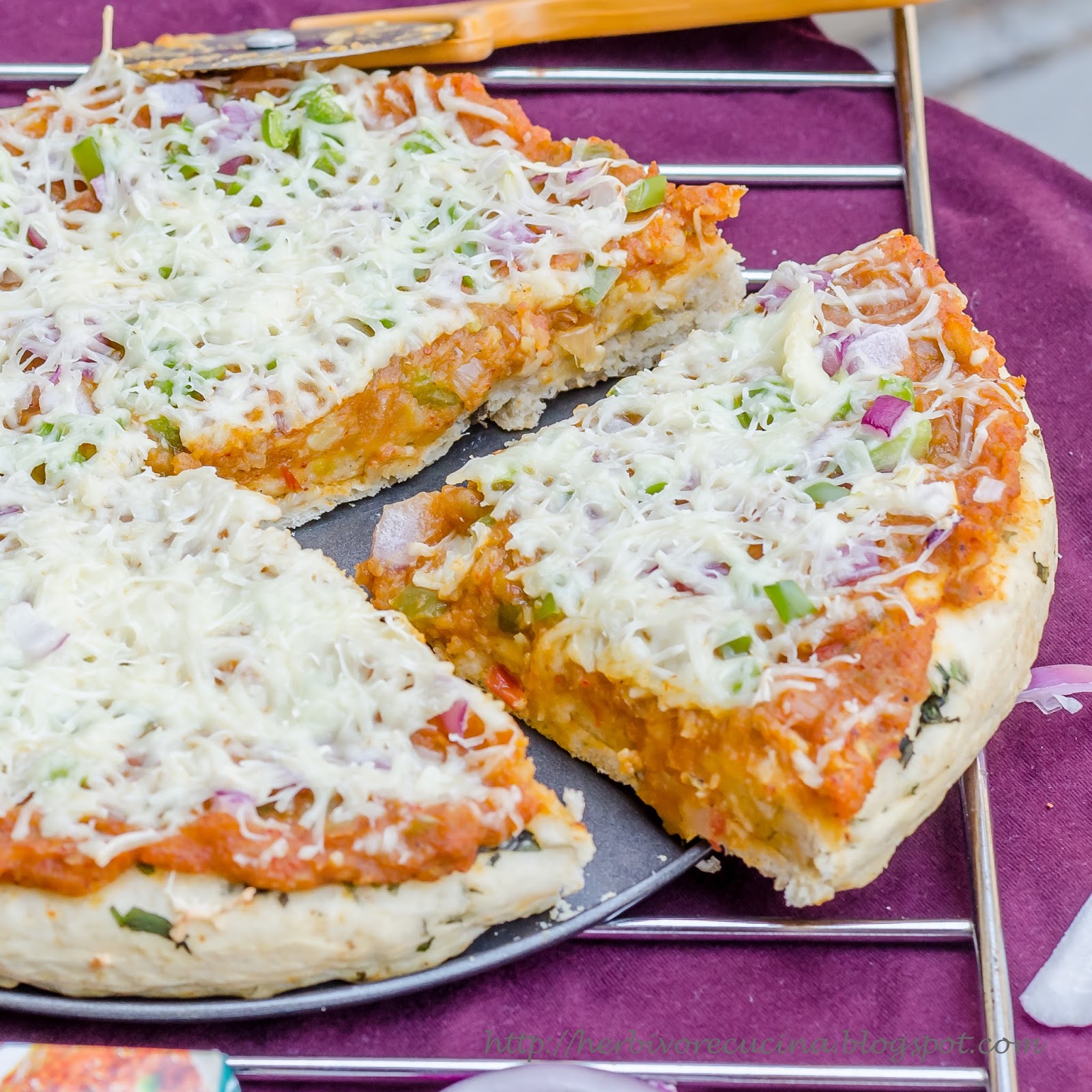 Herbivore Cucina Pav Bhaji Pizza