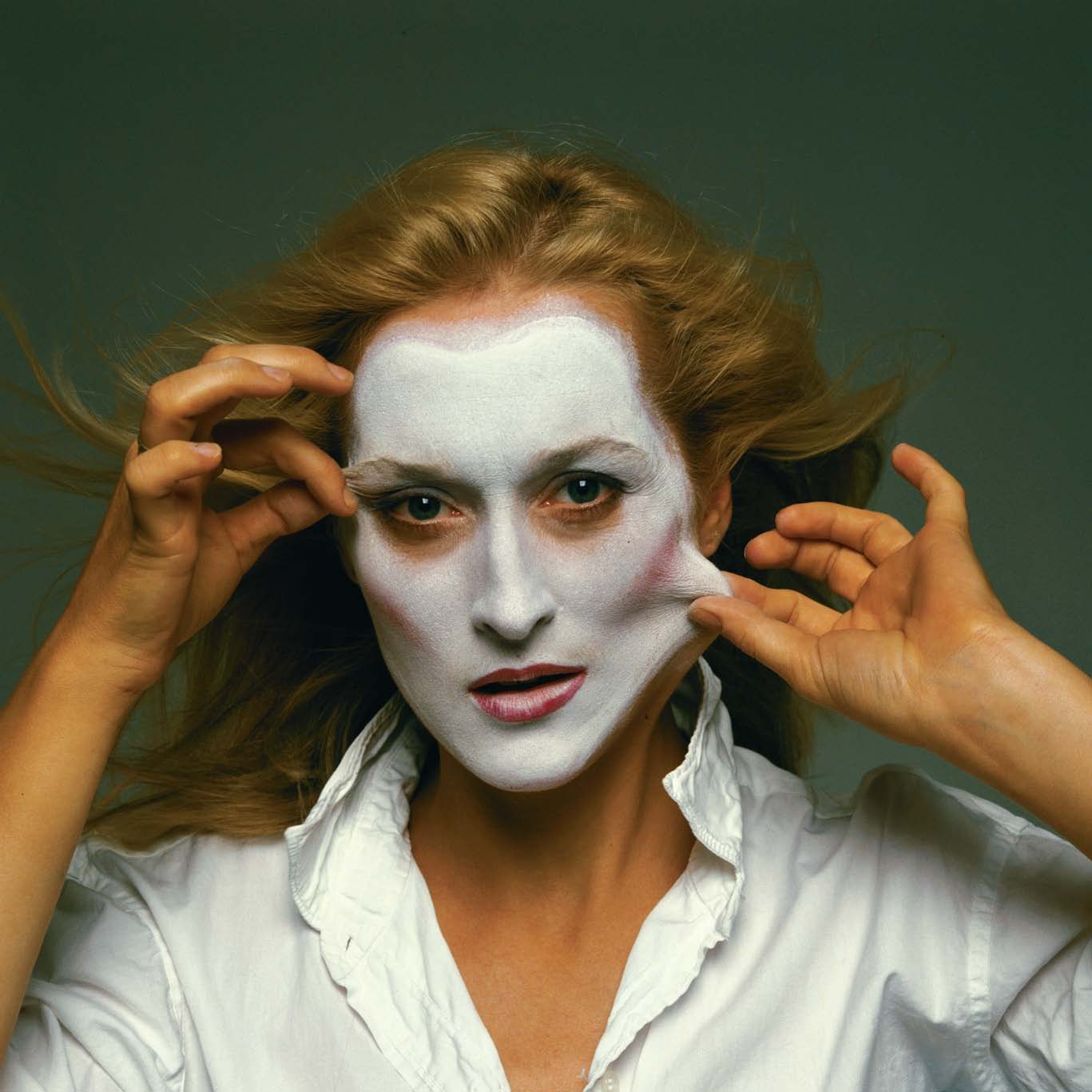 http://3.bp.blogspot.com/-UexslQlUYdA/T4BPZ0Nw-nI/AAAAAAAAA_Q/1jNvT_T3YEg/s1600/meryl-streep-1981-annie-leibovitz.jpg