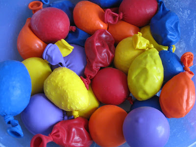 Pre-school Play: Touchy Feely Balloons