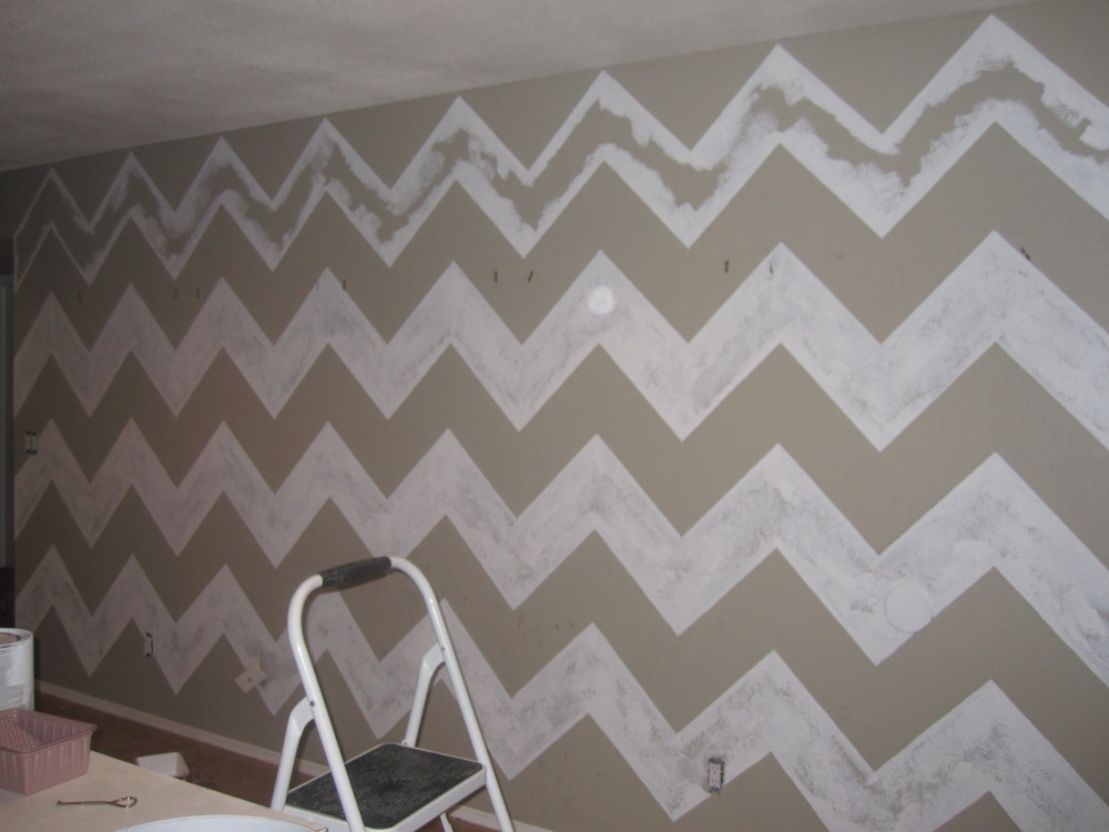 How to paint a Chevron Wall Tutorial Classy Clutter