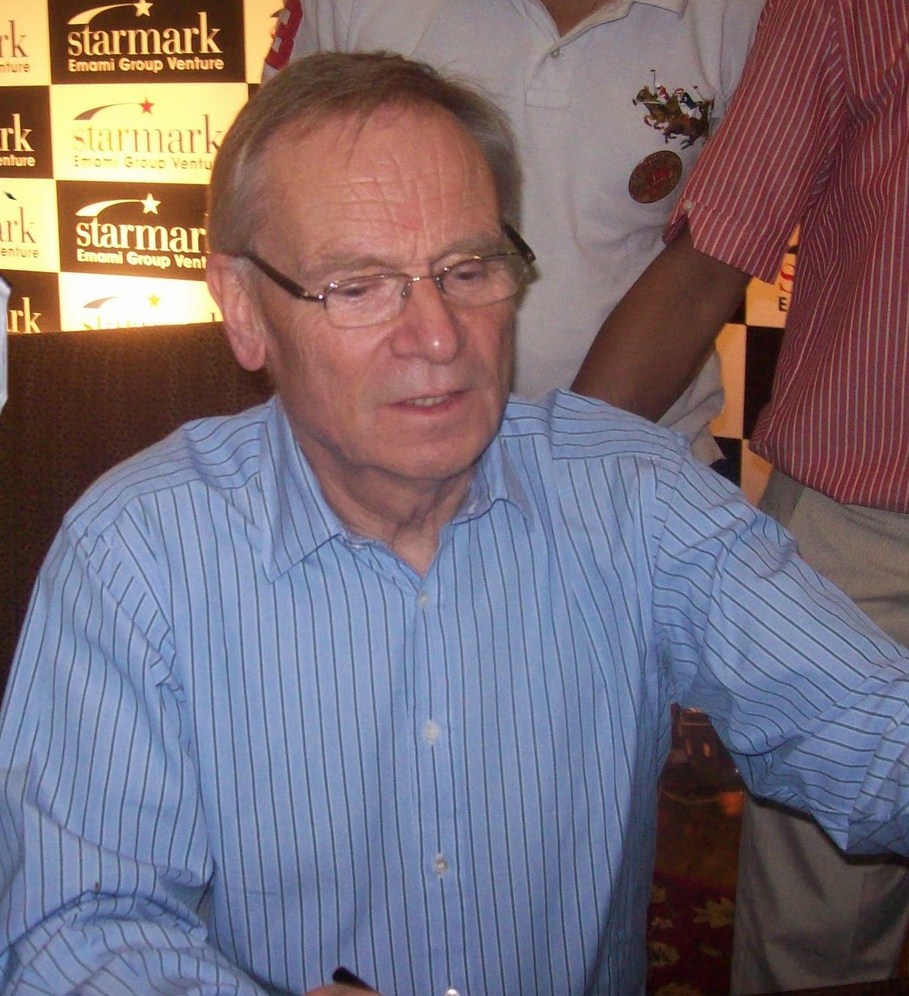 Booked For Books: Best Selling Author Jeffrey Archer Launches Five