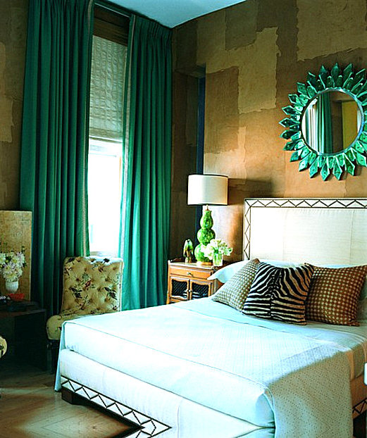 Queen Gina's Decor GOING GREEN! How to include emerald green in your