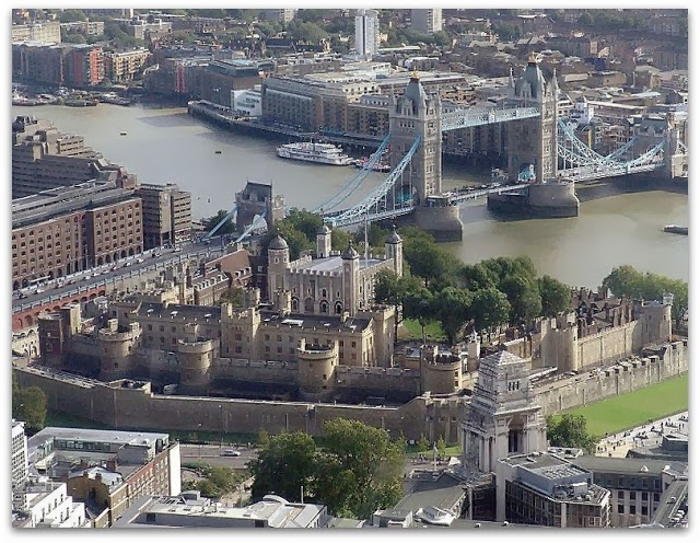 شاهد معالم مدينة لندن كأنك تعيش بها London+calling_Tower_of_london_from_swissre