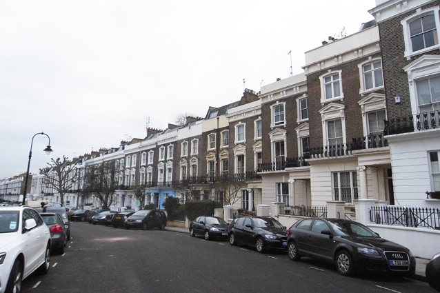 アリス イン ワンダーロンドン セレブ住宅街のクリスマス リース ウォッチング