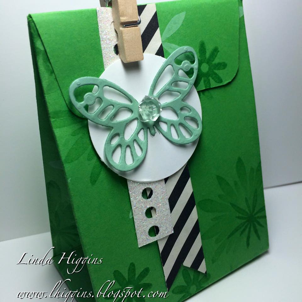 Linda Dalke Video Tutorial Minion Party Bags made with the Gift Bag