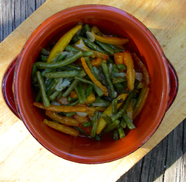 A Frenchtown Kitchen Roasted Green Beans with Carrots, Onions and Honey