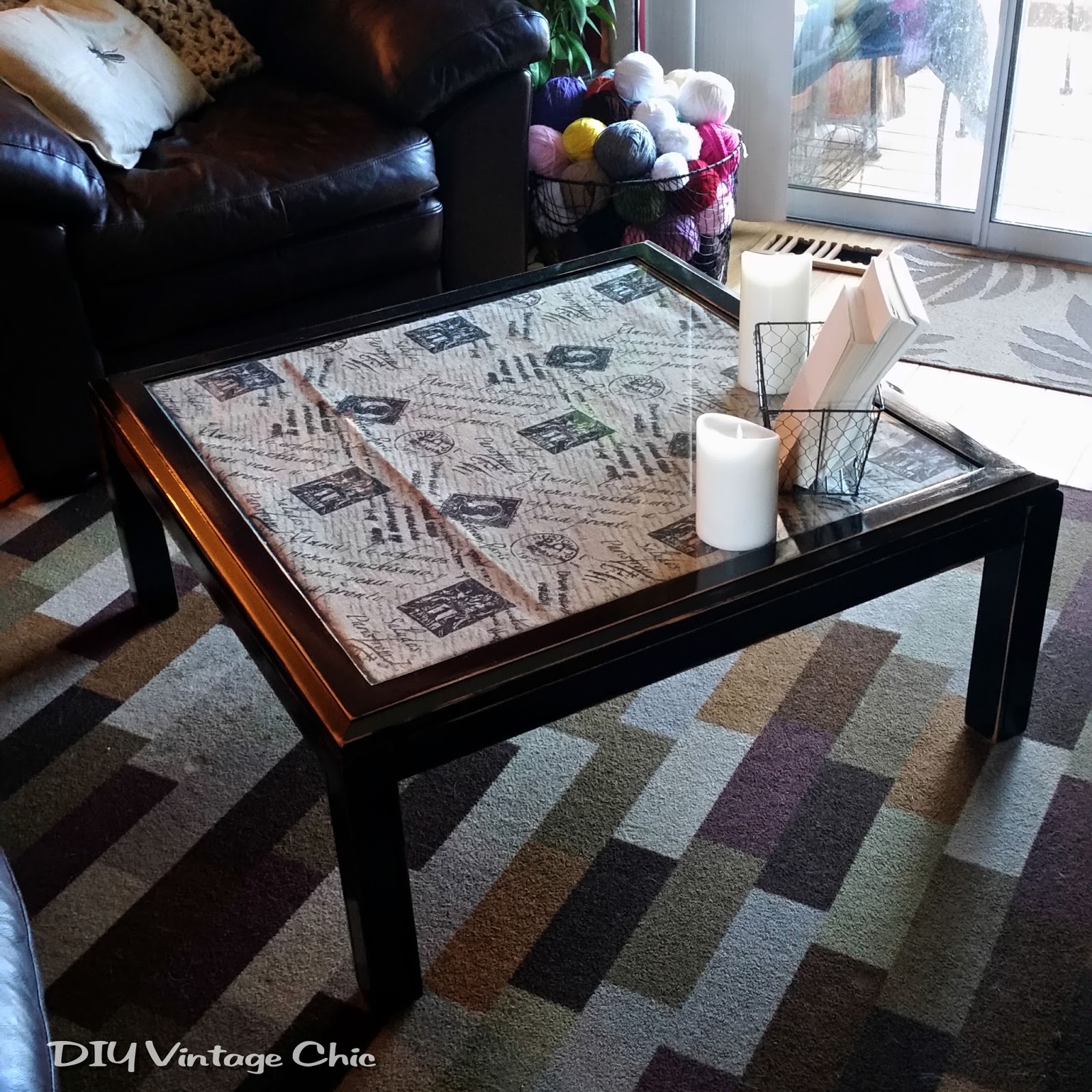 DIY Vintage Chic DIY Upcycled Coffee Table