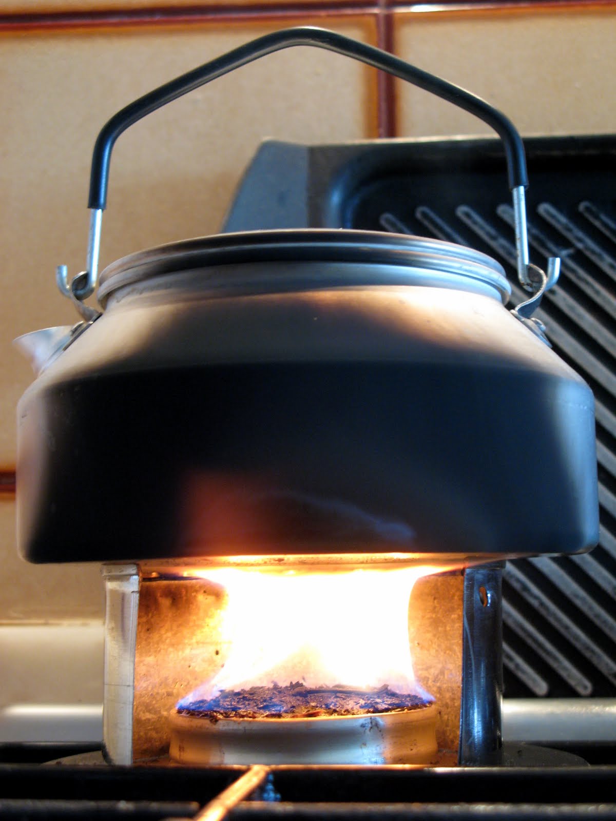 Wax stove