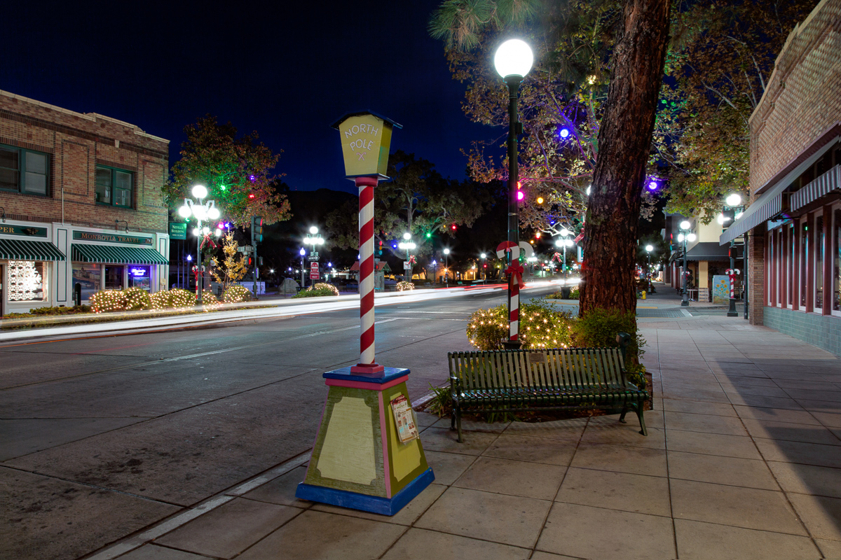 Old Town Monrovia Christmas Decorations