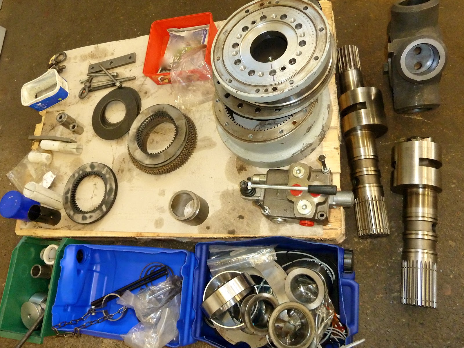 P & R Hydraulics Ltd Repairs Fairground Ride hydraulic repair