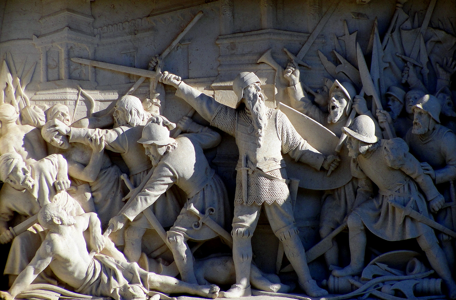 EXPRESSO DA LINHA AFONSO DE ALBUQUERQUE