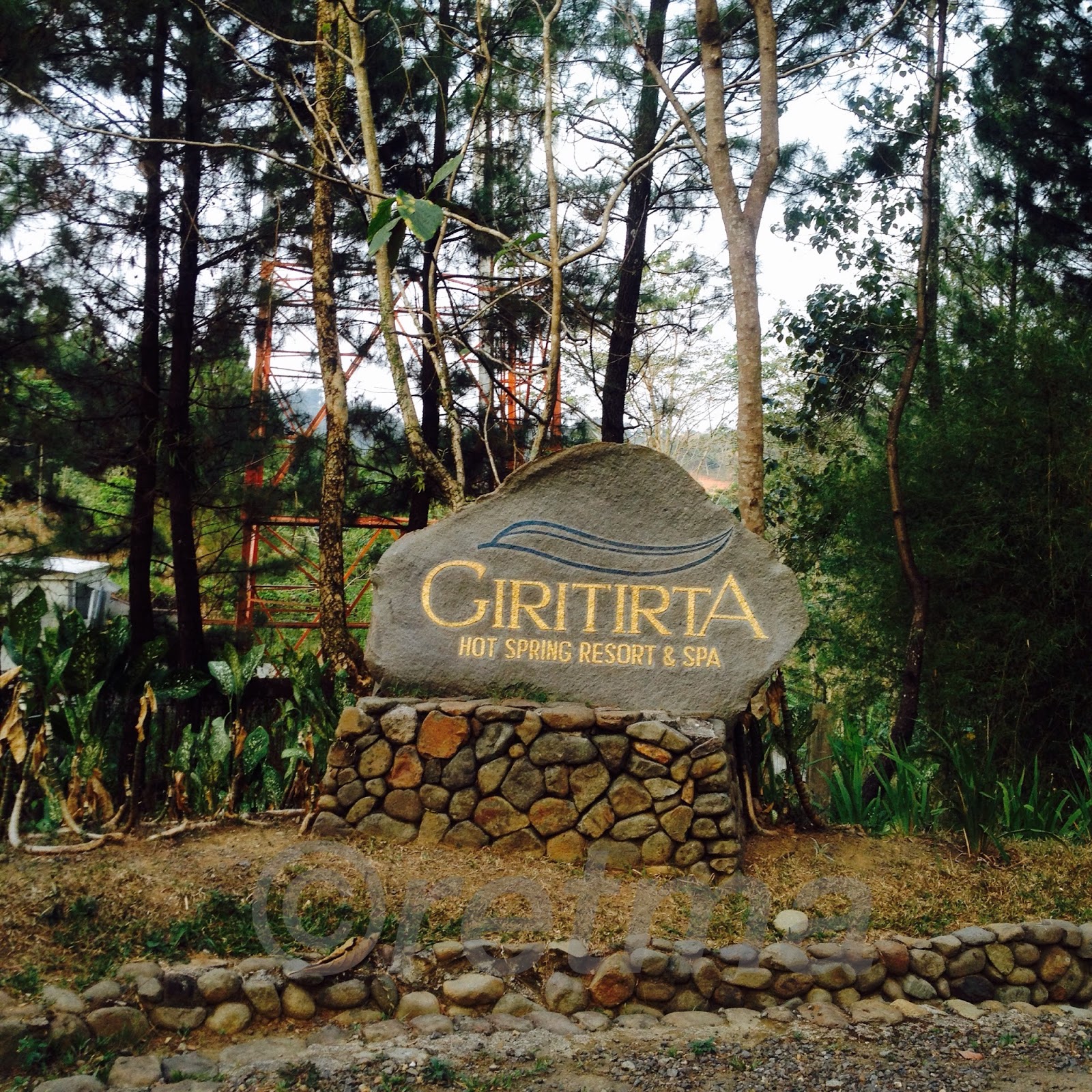 Hiking Sore di Gunung Pancar Memuja Alam