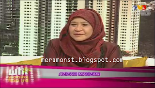 Azizah Mahzan Bertudung