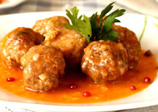Albóndigas de carne en salsa rosada recetas