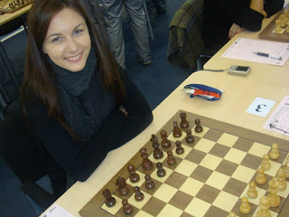 http://3.bp.blogspot.com/-UqiqGJzEFjk/TVtHVryRNJI/AAAAAAAAAQU/Drwyk5fbfHs/s1600/baciu_Diana23KM.jpg