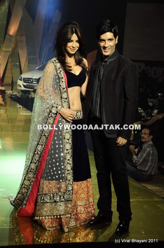 Priyanka Chopra in Manish Malhotra Dress1 - Priyanka Chopra Ramp Walk in Hot Dress by Manish Malhotra