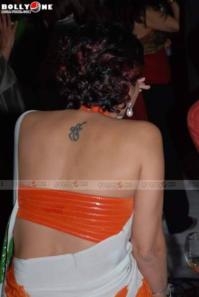  Hot Backless Saree Pics Og Bollywood Actress -  Hot Backless Saree Pics of Bollywood Actresses