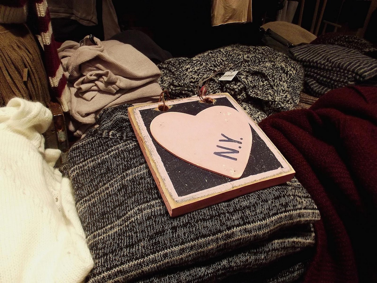 Tips Please SHOP Brandy Melville New York