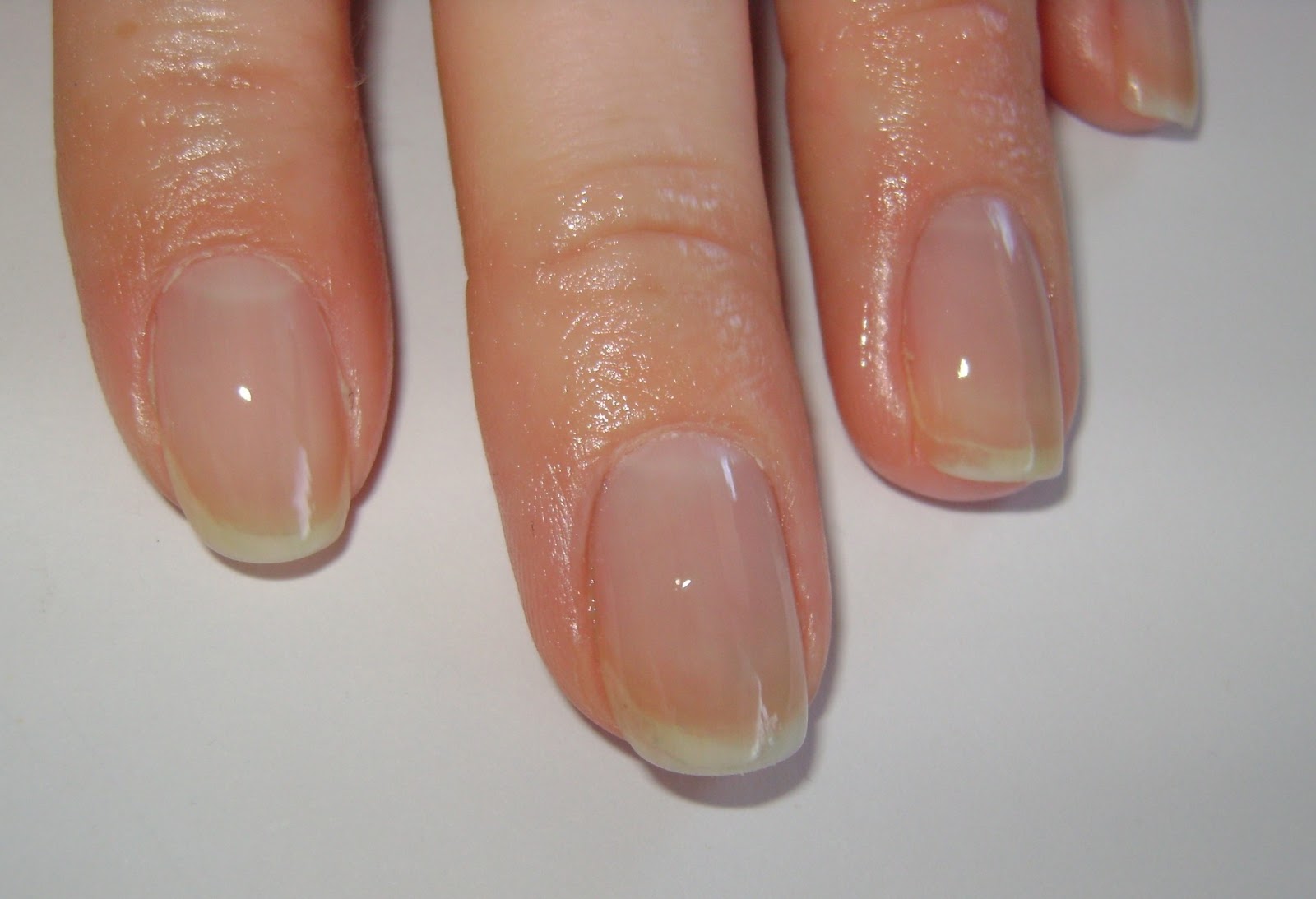 Cut the Rope inspired nail design Adjusting Beauty