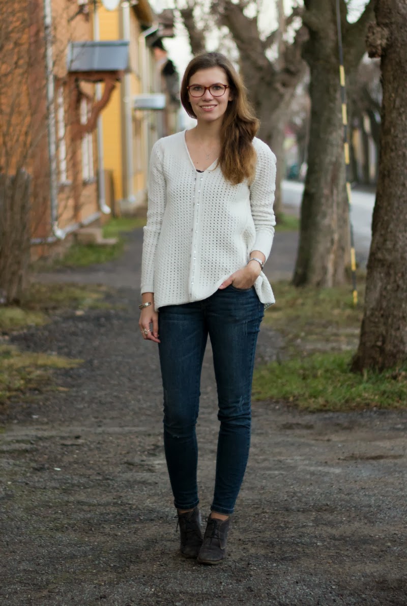 Bowtie Diary A blue jean serenade