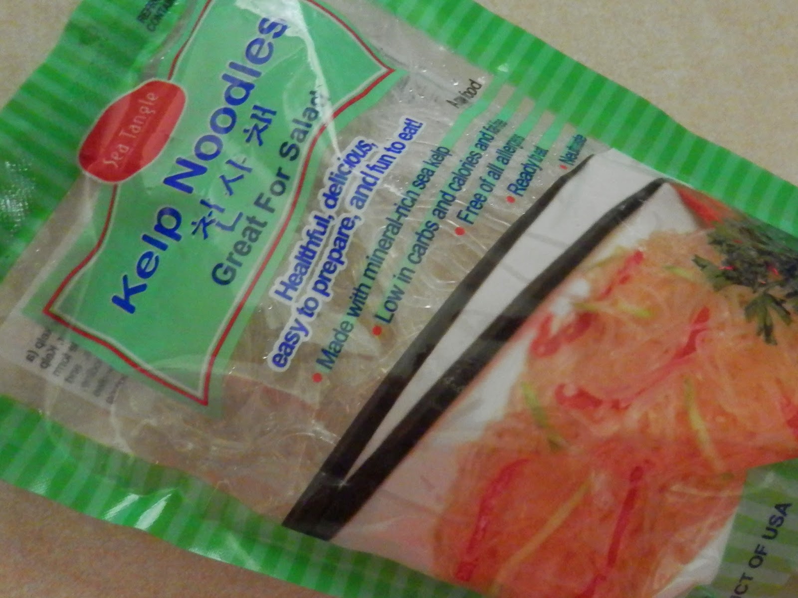 Dosanko in the South Korean Kelp Noodles in Pesto