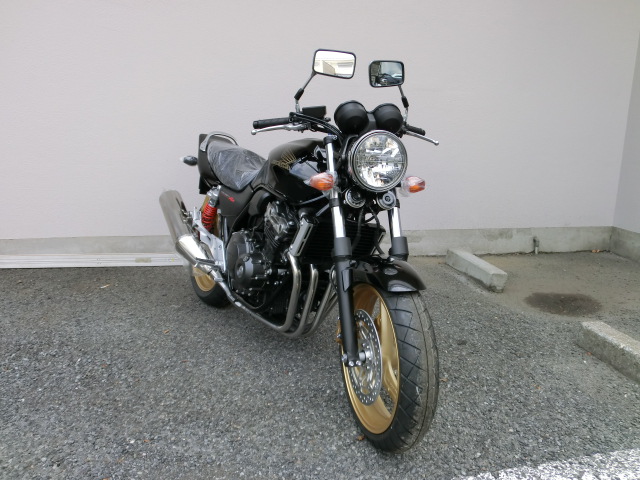 Sox蕨店blog Cb400sf Revo ソリッドカラーverの紹介です