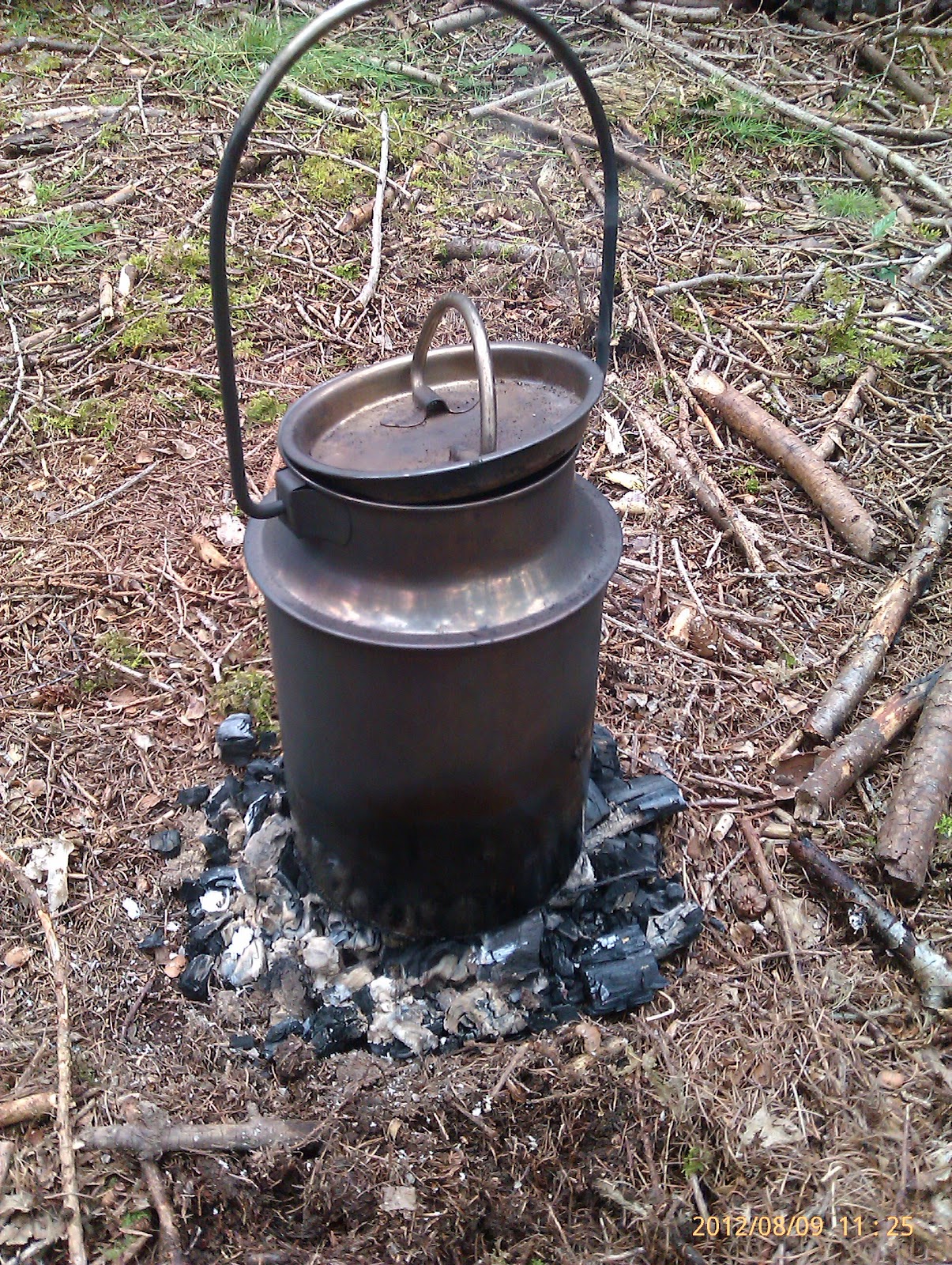 Down in Dens Wood Oil Drum Charcoal Burner Part 2