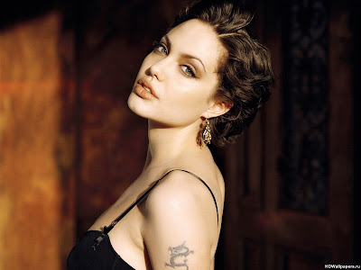 Angelina Jolie HD wallpapers collection for your desktop