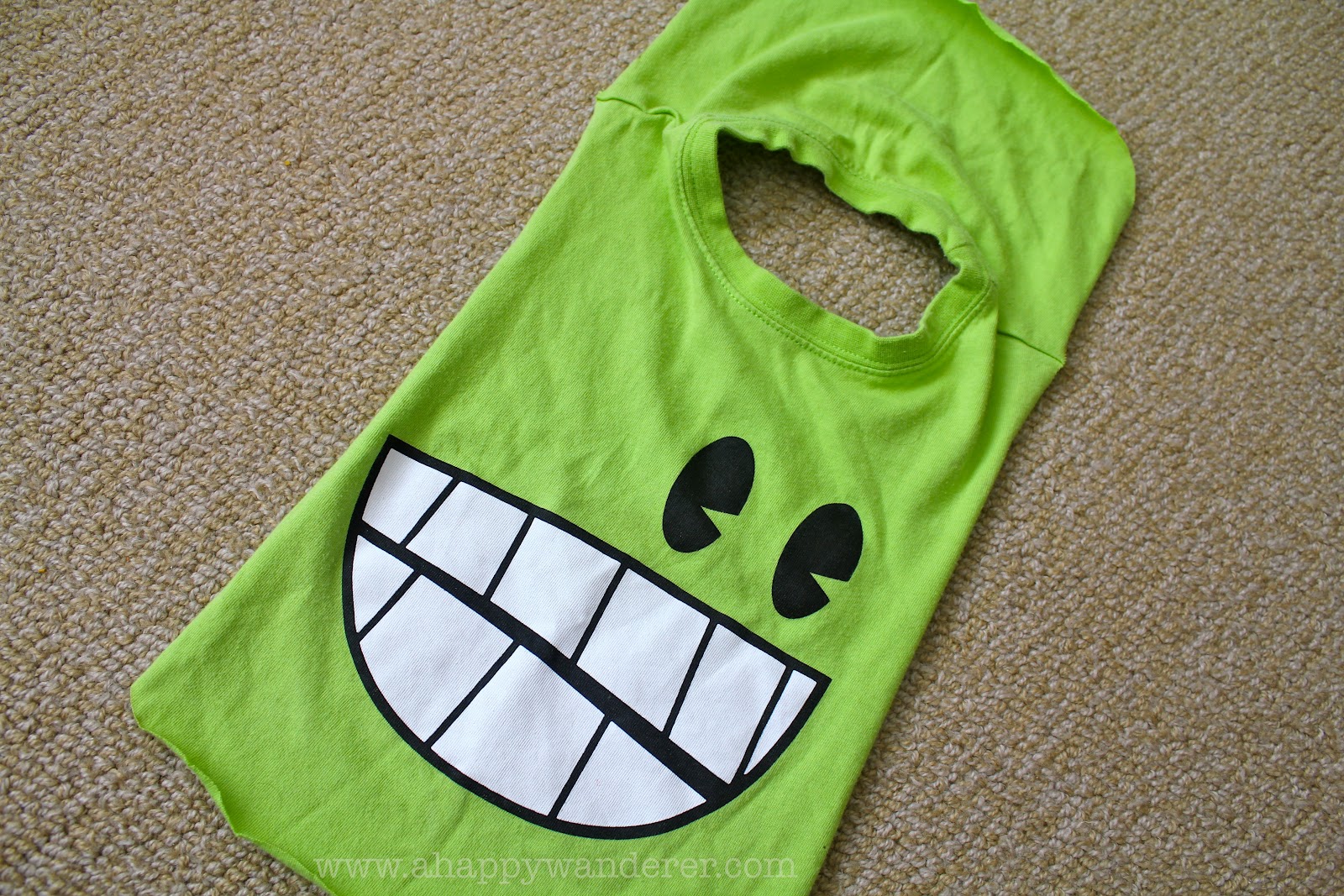 t shirt bib