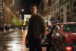 tom cruise, one shot movie, jack reacher movie, tom cruise is short, cool car, tough guy actors